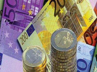 Todos hemos hecho algo por dinero, ¿no crees?